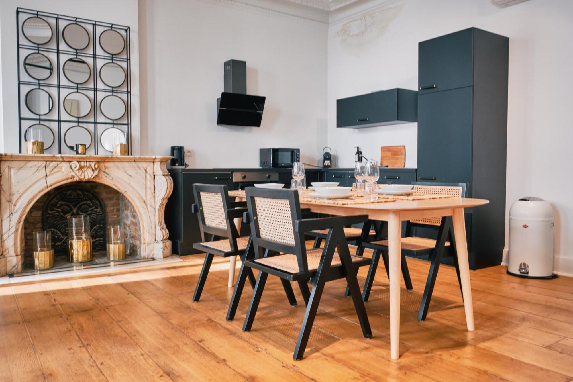 Urbanchic Appartement Elegance Hyper Centre Lieja Exterior foto